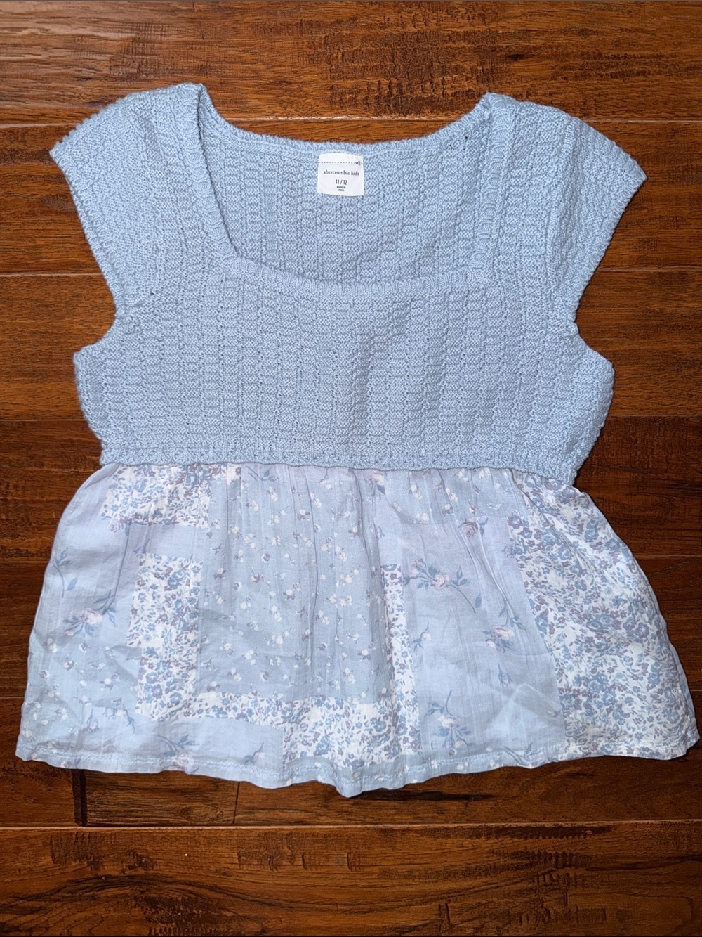 NWOT Abercrombie short-sleeve babydoll sweater, Size 11/12